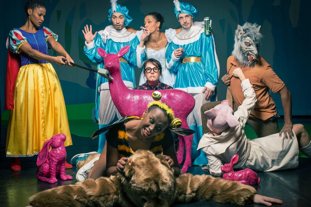 « Barbe Neige et les 7 Petits Cochons au bois dormant » de Laura&nbsp;Scozzi